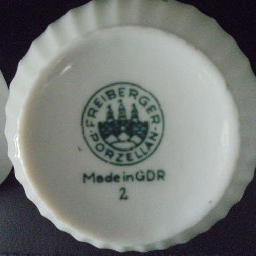 Freiberger porzellan double porcelain set used, cup with saucer