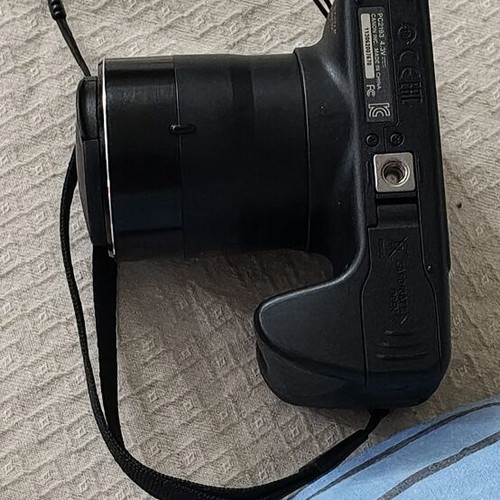 Canon PowerShot SX410 IS camera like new with Case Logic bag