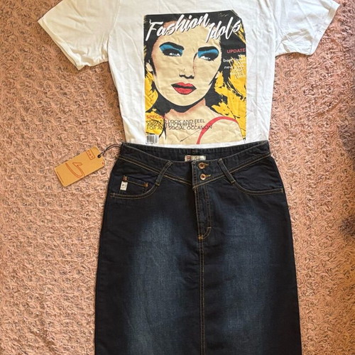 Cotton set with denim skirt and printed cotton t-shirt new, size M