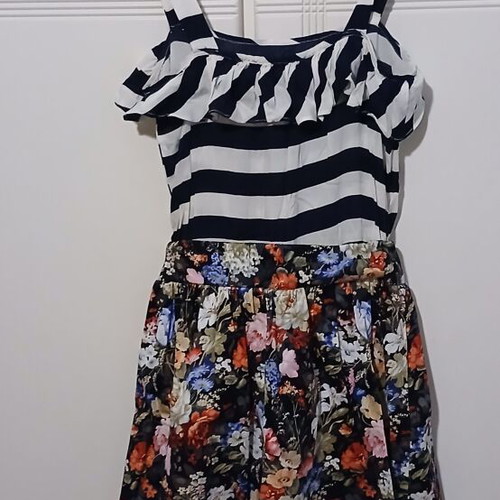 Mini dress with striped top and integrated floral skirt like new, size S