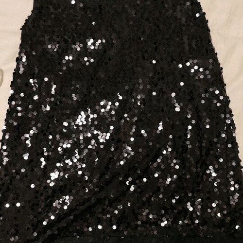 DKNY top with sequins and sporty back like new, black