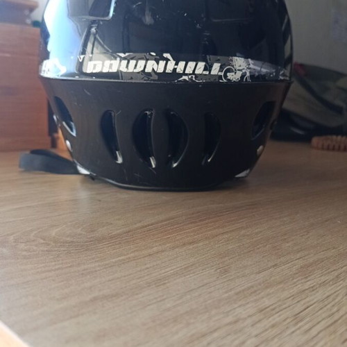 Full face helmet Force used with removable pads for ages 8-12/13