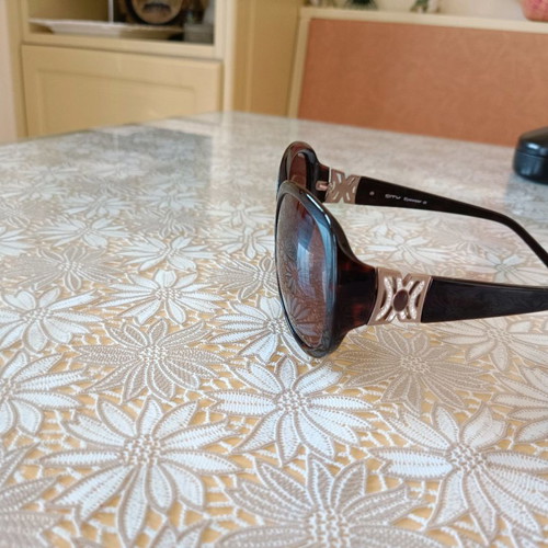 City sunglasses like new, women's