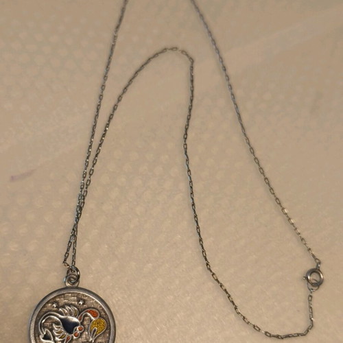 Vintage silver Scorpio pendant 925° like new with enamel