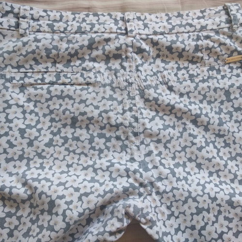 Girls' T-Shirts and Pants Small used, pack of 6+1