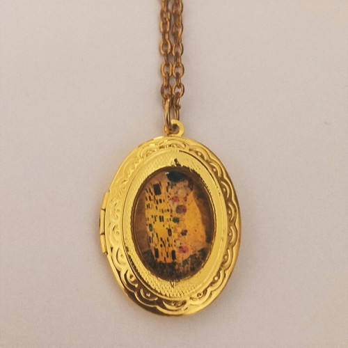 Gold Plated Romantic Locket Necklace with Gustav Klimt's The Kiss