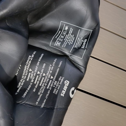 Diving suit set like new, 5mm thickness with gloves and socks