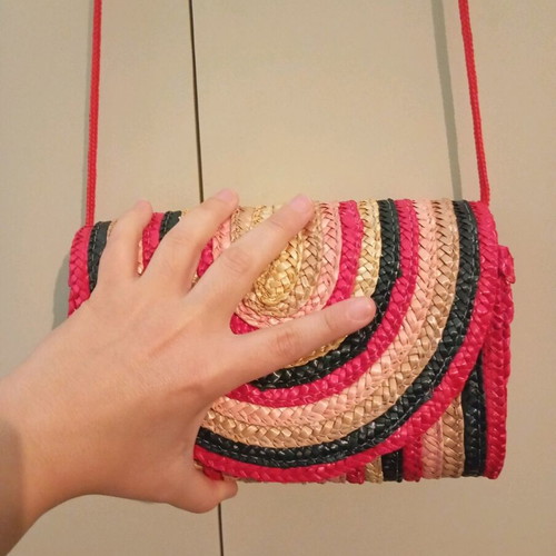 Primark women's straw handbag hand-held like new, red and pink