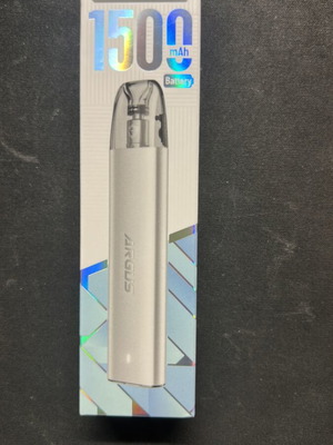 Voopoo Argus G2 Mini electronic cigarette with cable