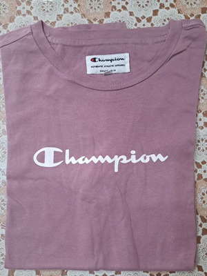 Champion women's t-shirt pink purple like new, size XL true to fit
