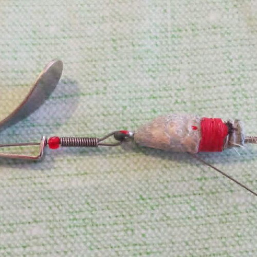 The Weezel Casting Feathered Minnow vintage fishing lure used