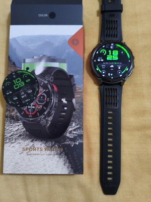 Smartwatch with 1100 mAh battery and call function