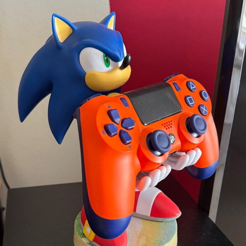 Sonic controller stand in excellent condition
