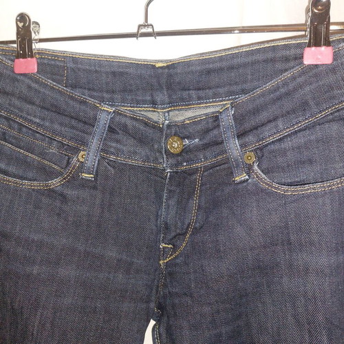 Levi's women's jeans no28 like new, blue-black