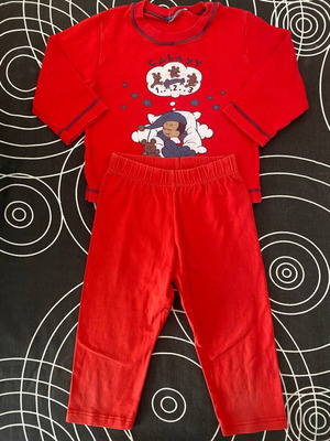 Unisex children's pajamas 3 years red cotton like new