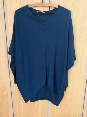 Stefanel women's blouse size M-L blue like new