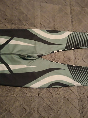 Women's leggings size large like new, green