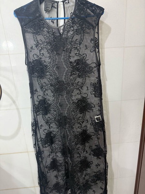 Access dress airy lace long sleeveless like new, black