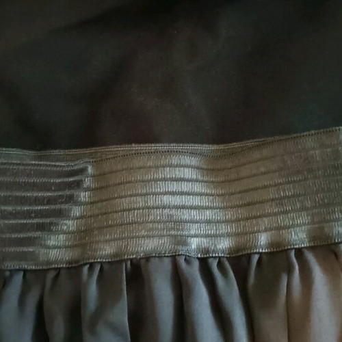 Pleated midi skirt black like new, size S 36 8