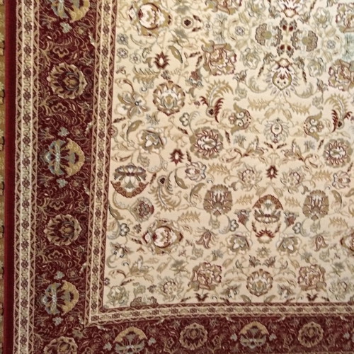 Merinos Yun wool rug 2.00x3.00 with ecru base and burgundy border