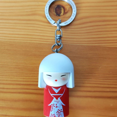 YASUNA Peaceful Kimmidoll keyring figurine, vintage