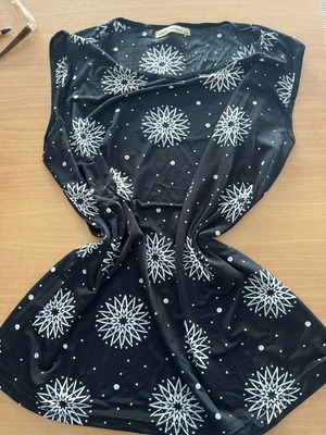 Summer blouse c-through new, black and white