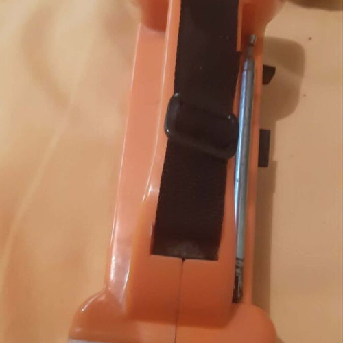 Vintage International Portable Emergency Radio 80s, fully functional