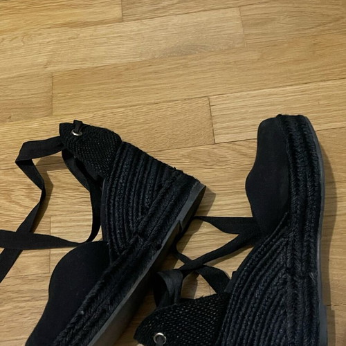 Espadreilles size 38 black like new