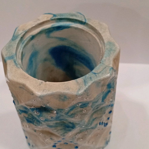 Porcelain toothbrush holder new with silver and blue glitter