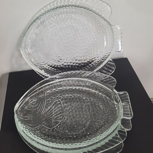 Vintage glass fish-shaped plates Arcoroc France, set of 3, like new