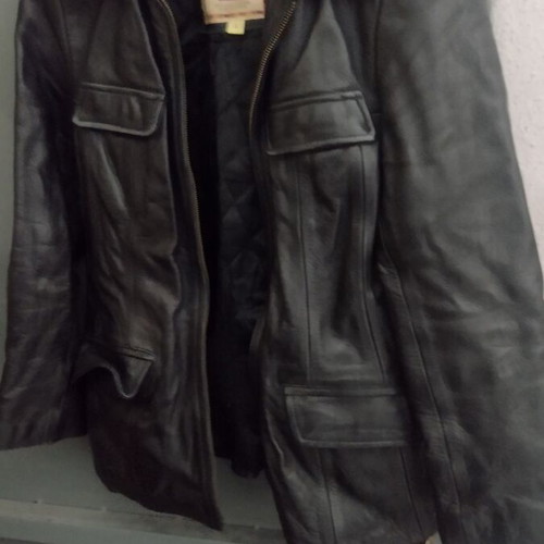 Women's leather jacket like new, size large, black