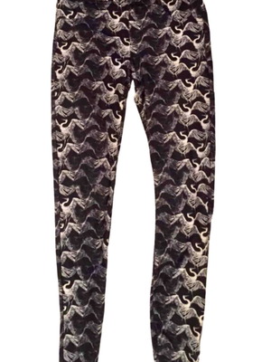 Namaste slim fit pants used, size small with beautiful print