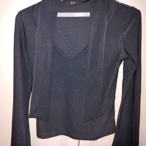 Long-sleeve blouse new, black with neckline and adjustable turtleneck