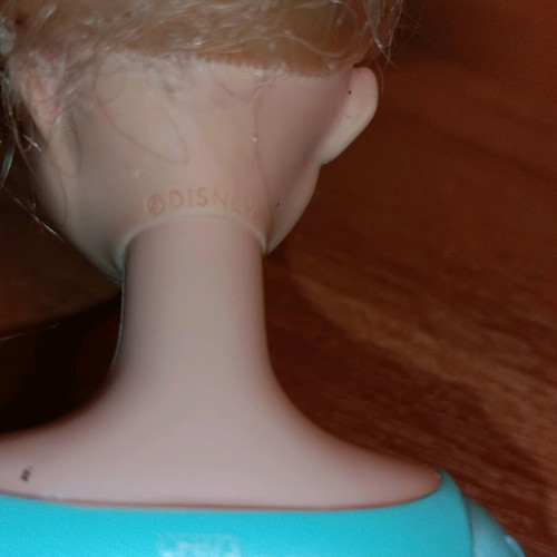 Princess Elsa doll used