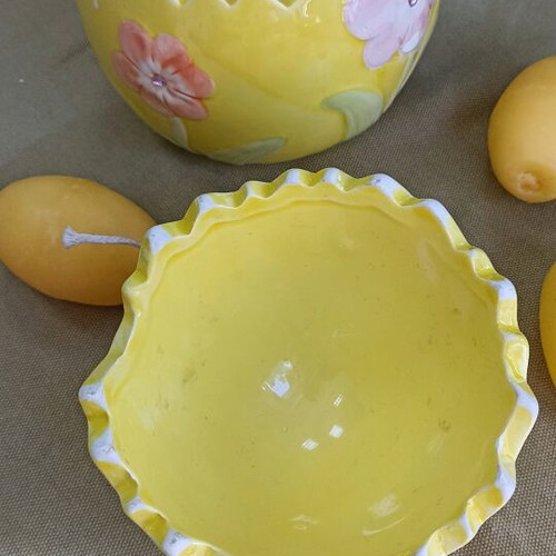 Ceramic egg with candles like new, 17 cm height, 9 pieces