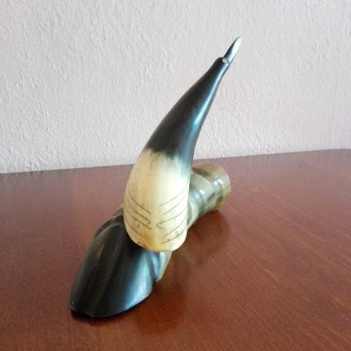 Vintage Bird Figurine made of Natural Horn, circa 1950, like new