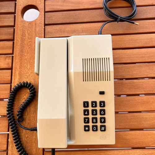 Vintage OTE Iris Corded Phone Intracom like new, beige