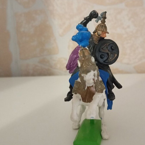 Britains vintage medieval knight miniature with horse