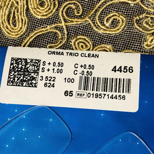 Essilor Orma Trio Clean eyeglass lenses like new, S +0.50 and S +1.0