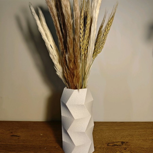 3d vase 18cm plastic with stone texture and geometric design new