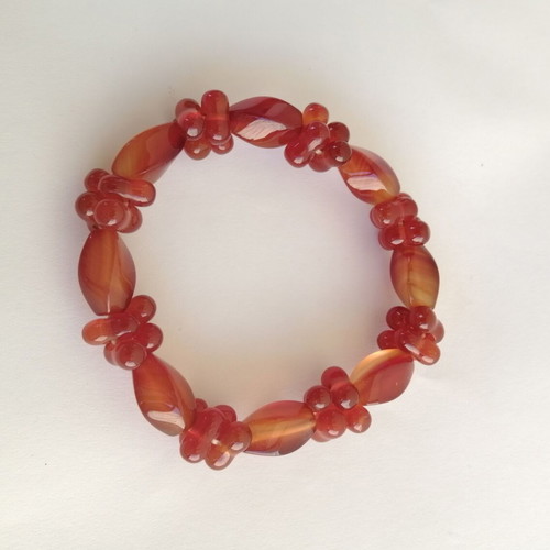 Bracelet with agate and carnelian gemstones new, elastic silicone