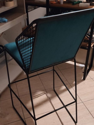 Bar stool used