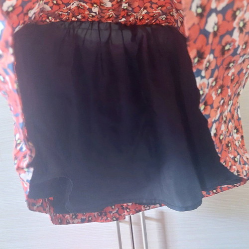Colorful floral skirt medium with buttons like new