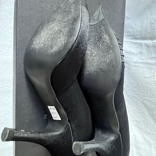 Pura López 36.5 Black Satin Fabric Pumps Like New