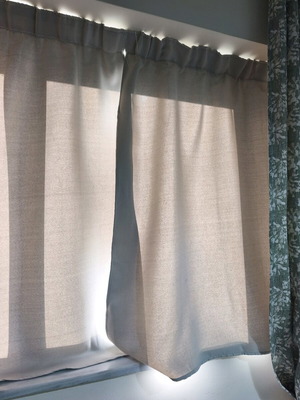 Window curtain 140x110 beige like new with trim, 4 pieces
