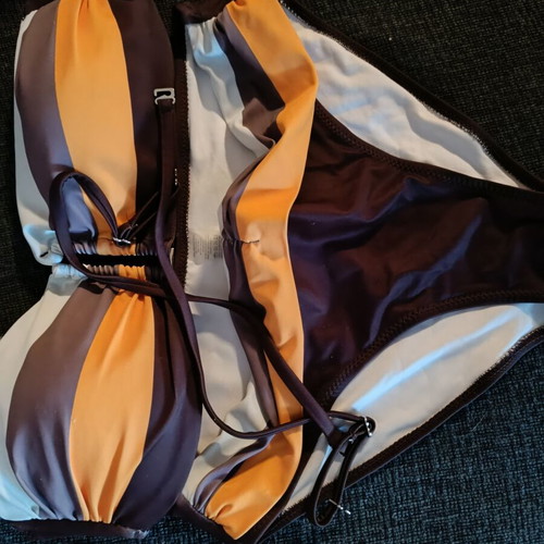 Trichrome bikini swimsuit like new, size S, brown and white