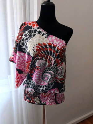 Miss Chic satin one-shoulder women's top like new, multicolor