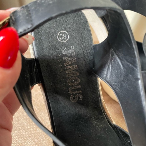 Famous sandals size 38 used, black and white
