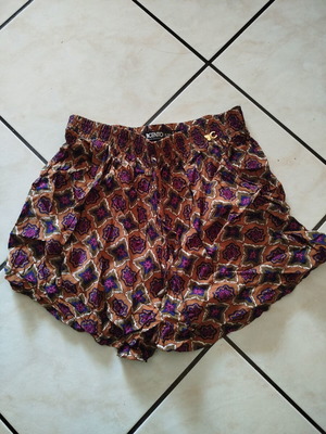 Boho summer shorts, like new, multicolor brown