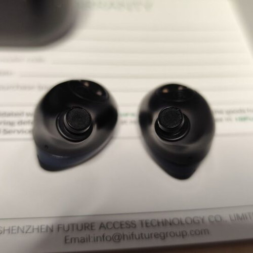 HiFuture Yacht Bluetooth earbuds used, black